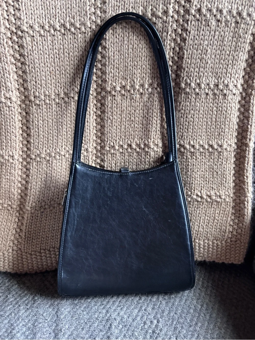 Black Shoulder Bag